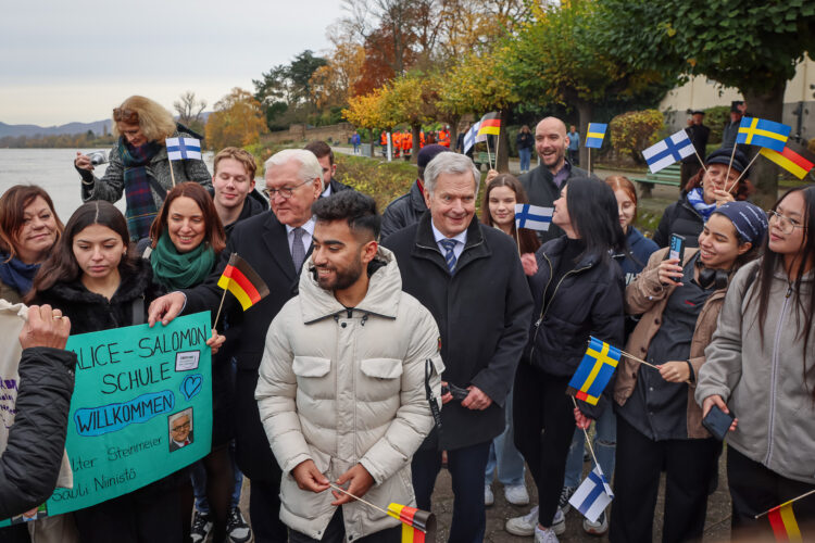 Residents of the town of Unkel welcomed the two Presidents on their visit. Photo: Riikka Hietajärvi/Office of the President of the Republic of Finland